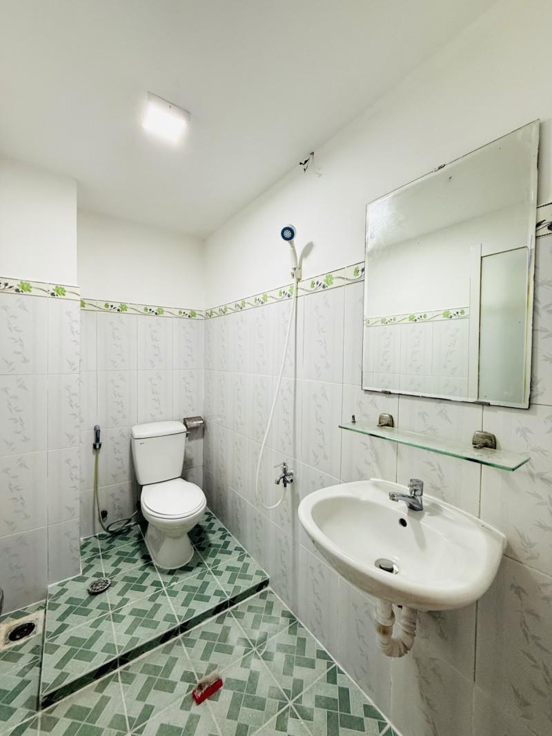 BÁN căn nhà 4 TẦNG CMT8, Q.10 – diện tích S 38M² giá chỉ NHỈNH 6 TỶ - Ảnh 4